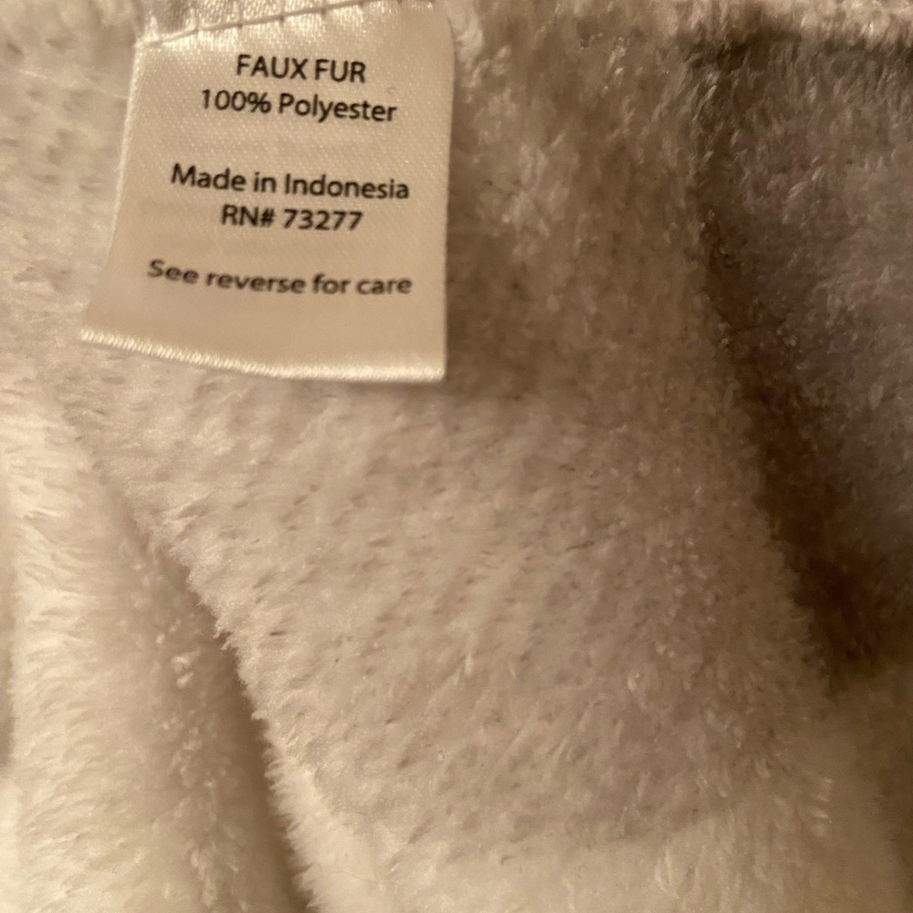 Sonoma woman’s size large long bathrobe. - Picture 4 of 5